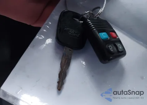 2002 Ford Mustang from USA, damaged, VIN 1FAFP40412F123523